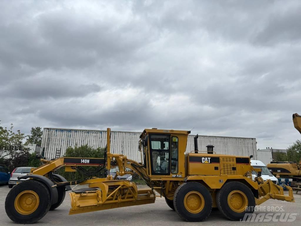 CAT 140 H Niveleuse