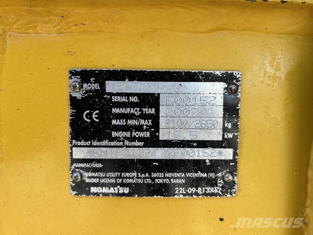 Komatsu PC20MR-2 Mini pelle < 7t