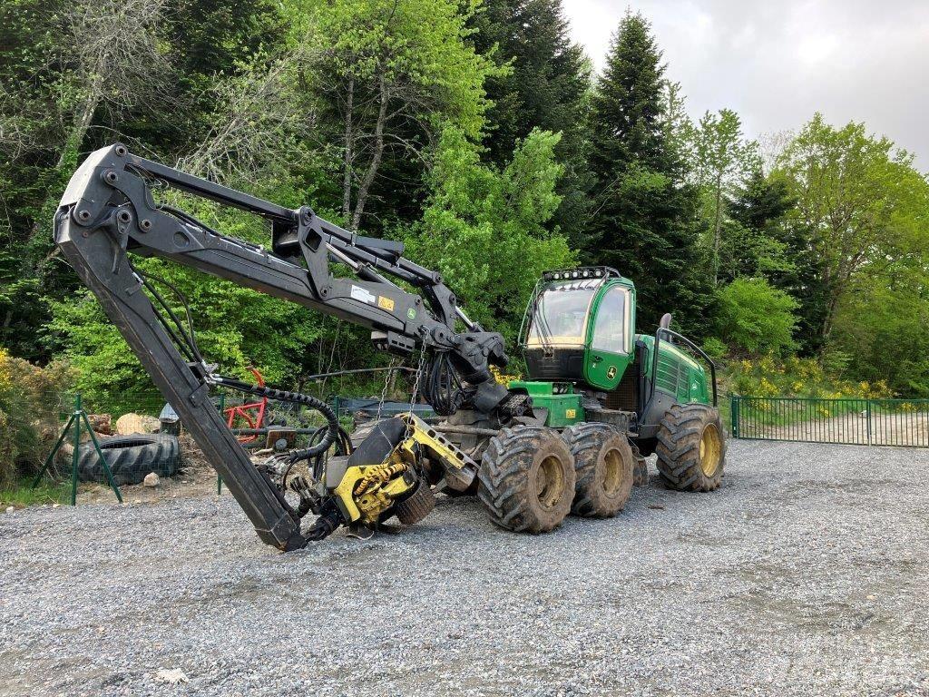 John Deere 1270G Abatteuse