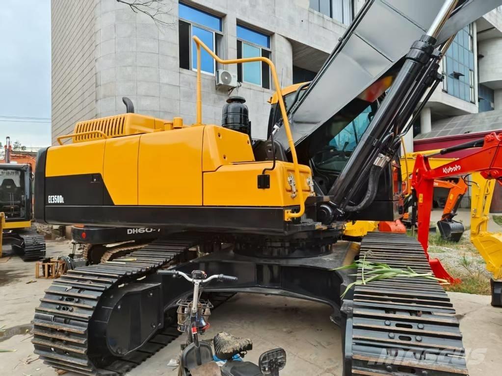Volvo EC350 Pelle sur chenilles