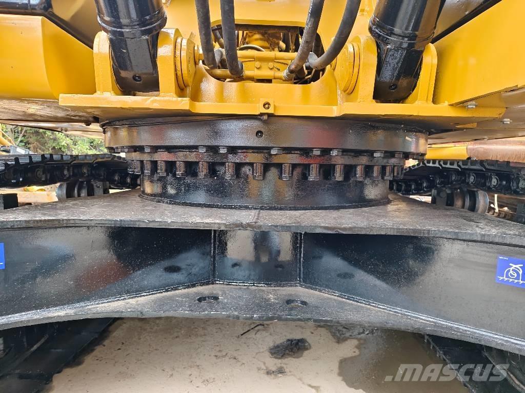 CAT 330D2L Pelle sur chenilles