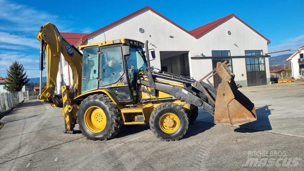 CAT 432D Tractopelle