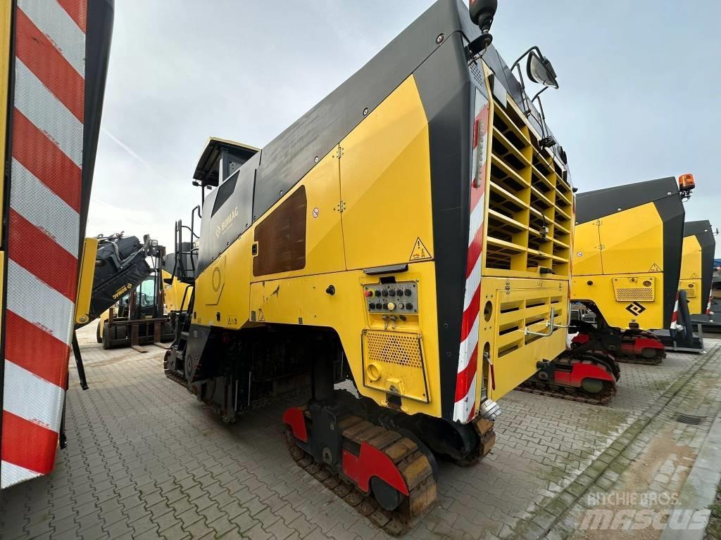 Bomag BM 2000/75 Fraiseuse à froid