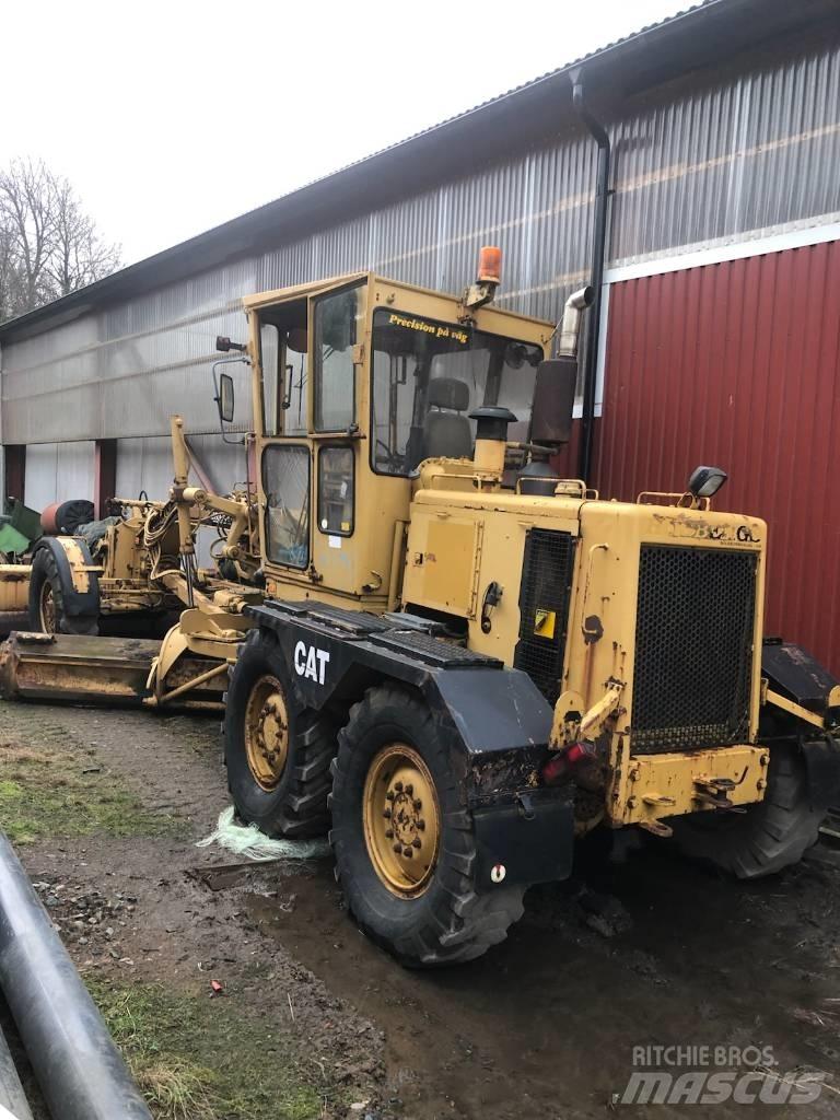 CAT 120 G Niveleuse