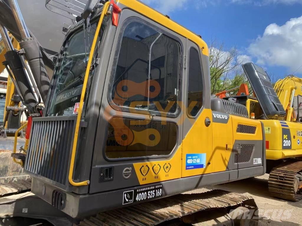 Volvo EC 200 Pelle sur chenilles