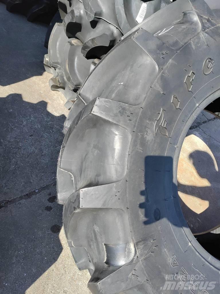 Firestone 480/70R24 Pneus, roues et jantes