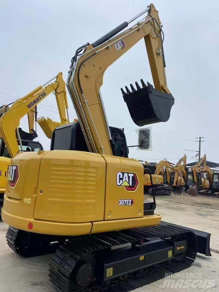 CAT 307E Pelle sur chenilles