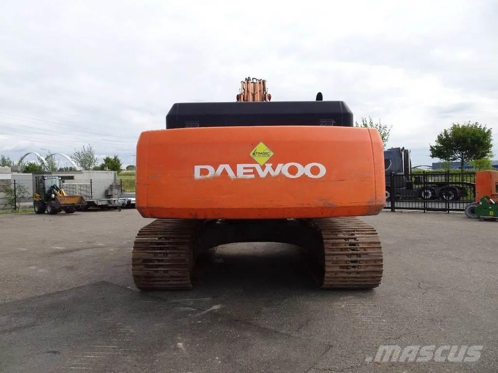Daewoo 340LC-V Pelle sur chenilles