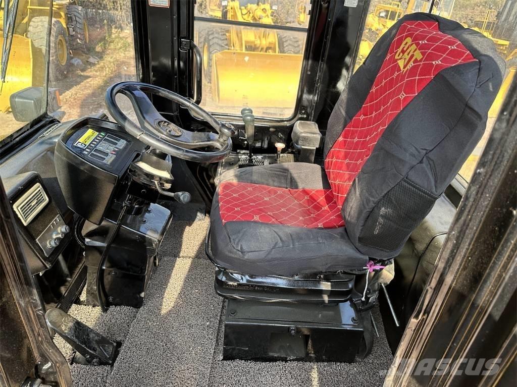 CAT 966 G Chargeuse sur pneus