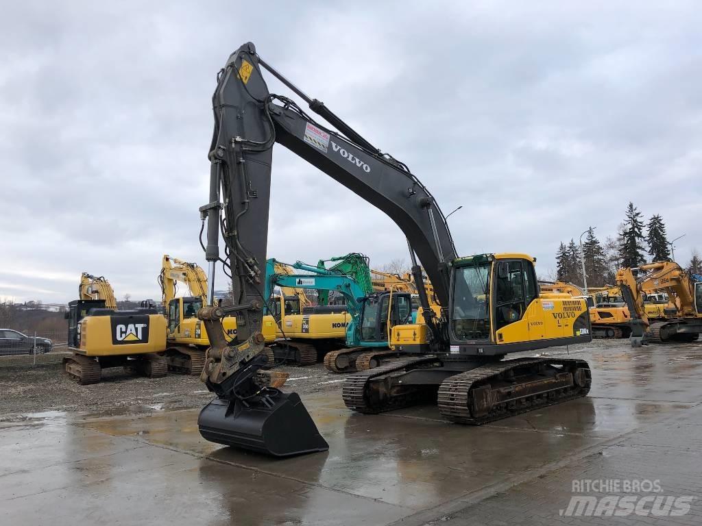 Volvo EC 240 C N L Pelle sur chenilles