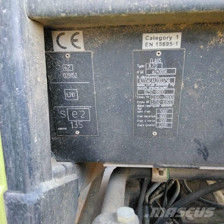 CLAAS Arion 610 C Tracteur