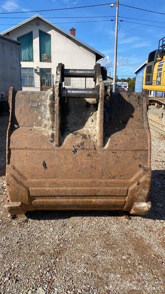 Komatsu 490 LCD-11 Pelle sur chenilles