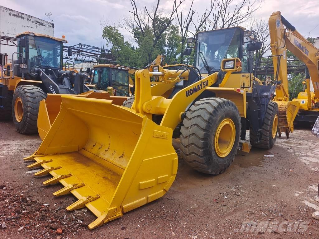 Komatsu WA 380 Chargeuse sur pneus