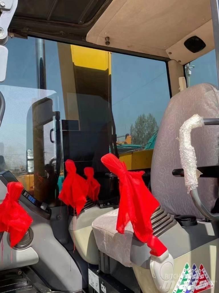 Komatsu PC 70 Mini pelle < 7t