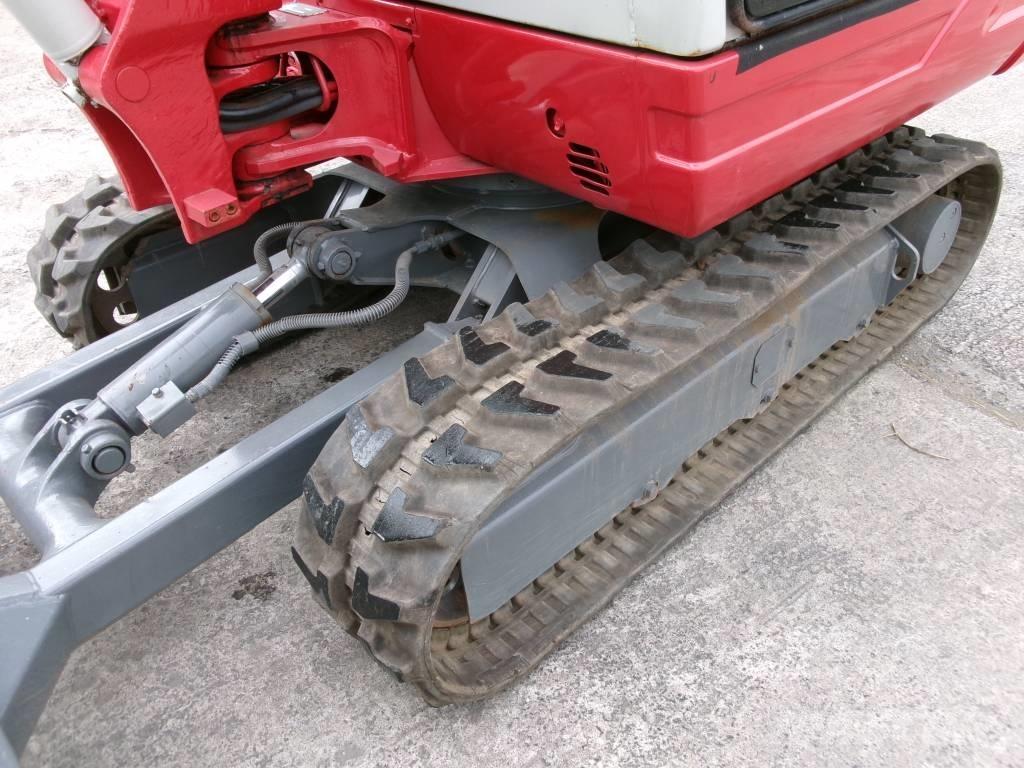 Takeuchi TB 228 Mini pelle < 7t