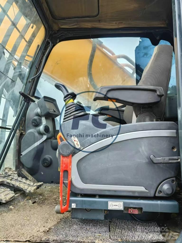 Hyundai 520L-9VS Pelle sur chenilles