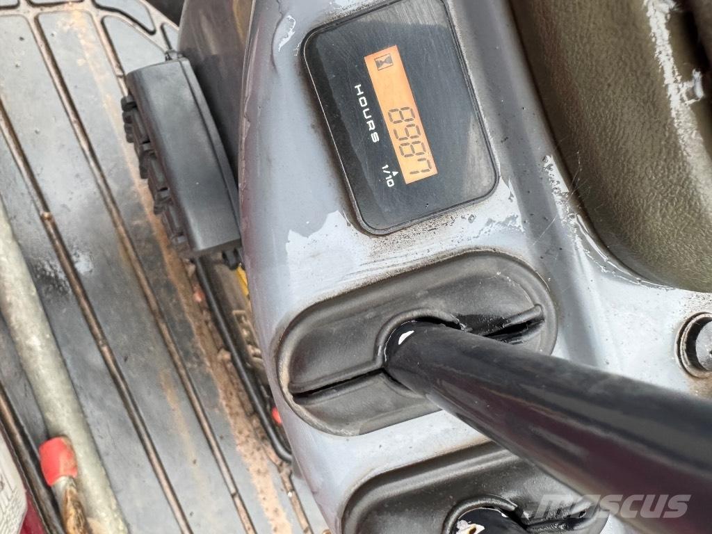 Yanmar SV08 (1E131) Mini pelle < 7t