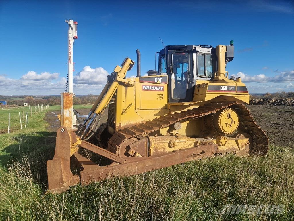 CAT D 6 R II Bouteurs sur chenilles
