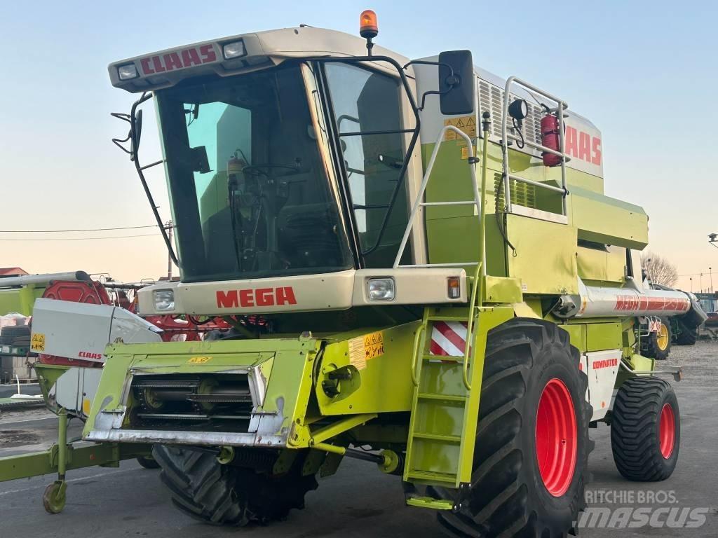 CLAAS Mega 202 Moissonneuse batteuse