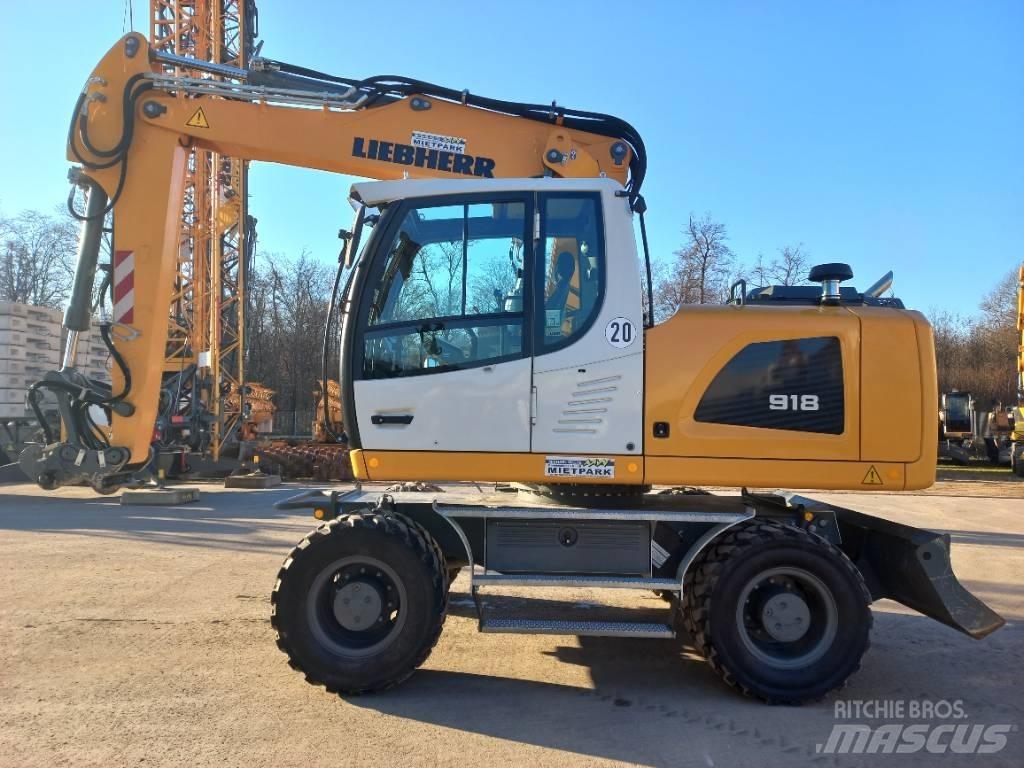Liebherr A 918 G6.0 Pelle sur pneus