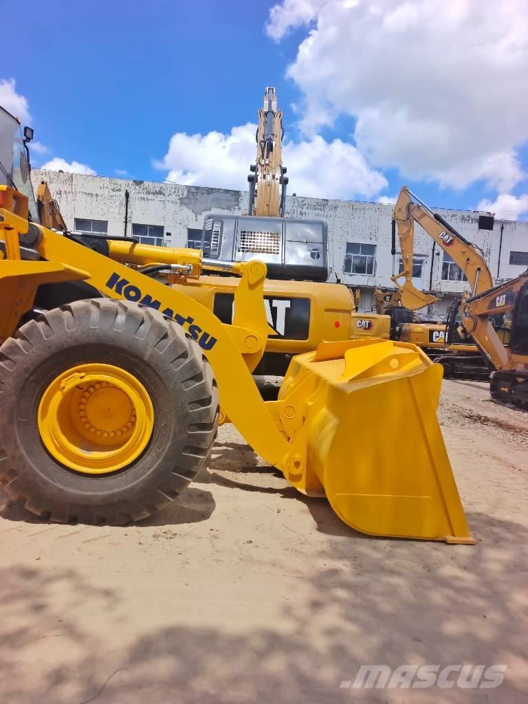 Komatsu WA 470-6 Chargeuse sur pneus
