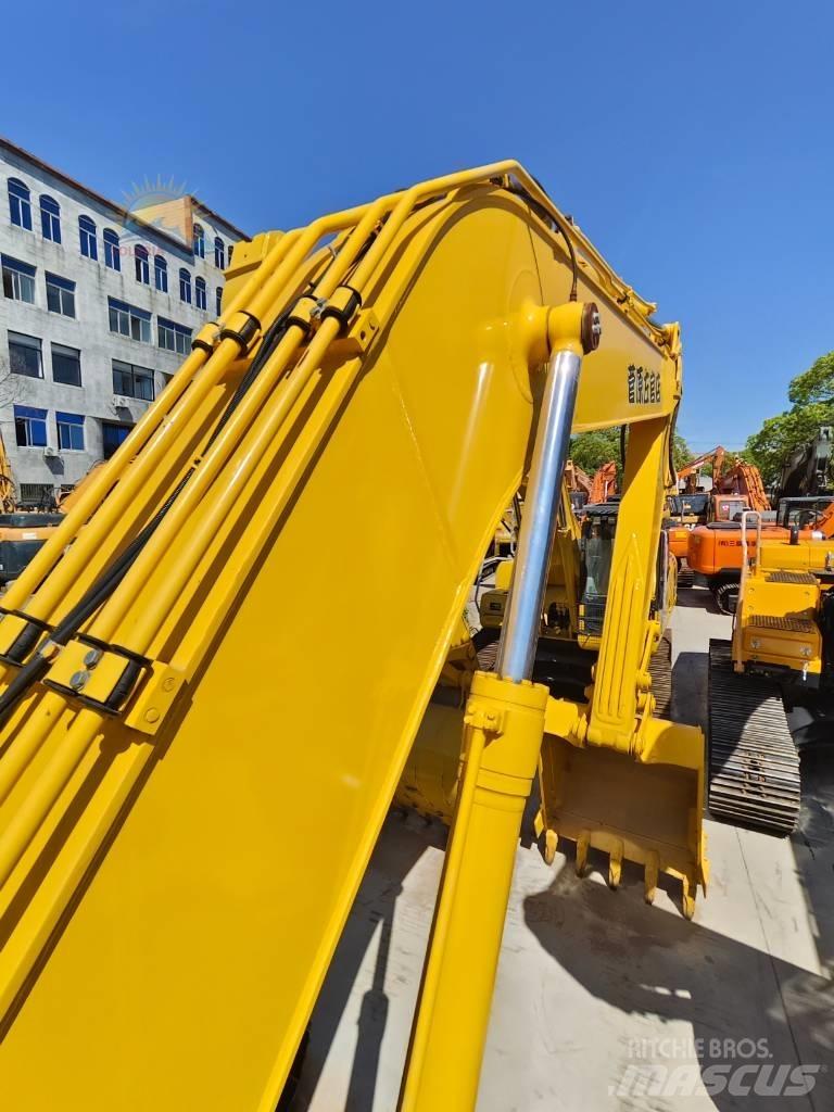 Komatsu PC 220-8 Pelle sur chenilles