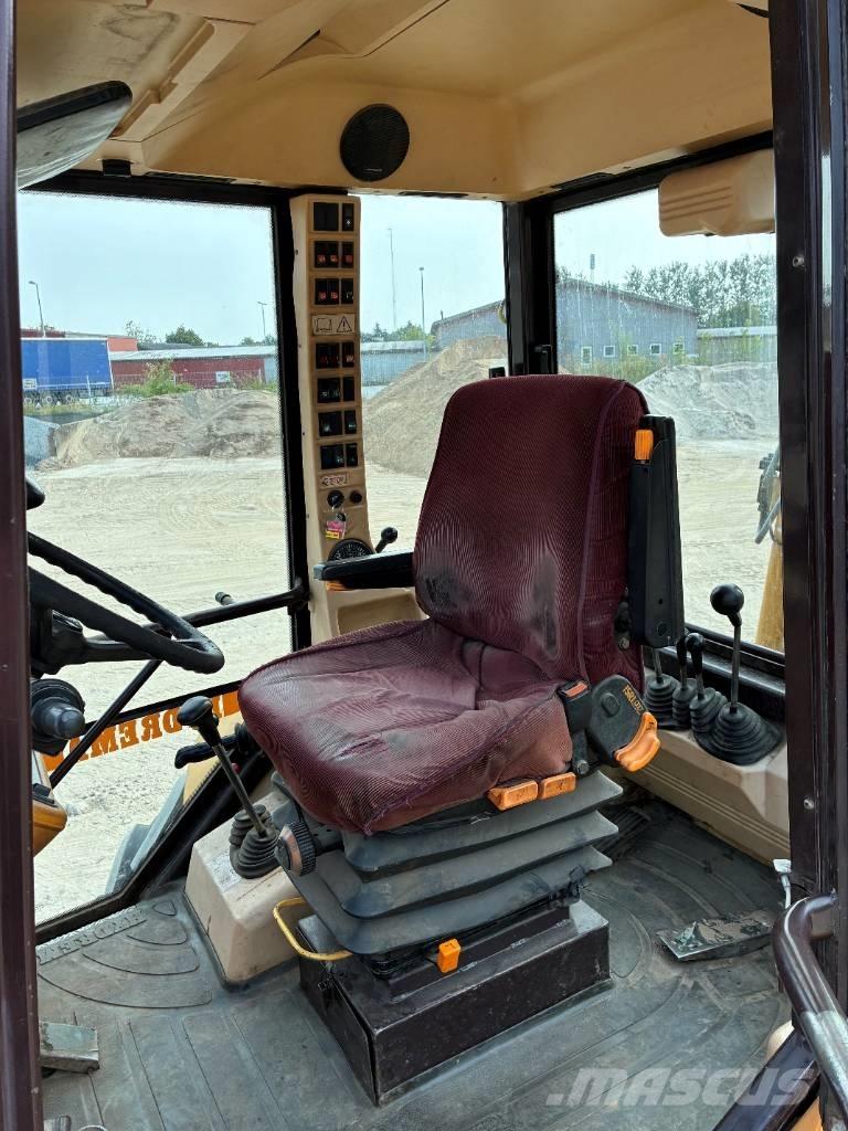 Hydrema 906 C Tractopelle