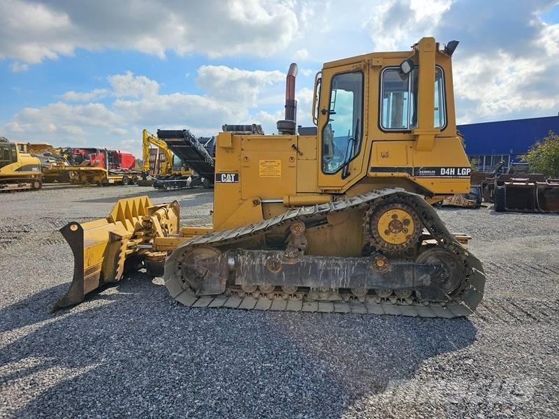 CAT D 4 H LGP Bouteurs sur chenilles