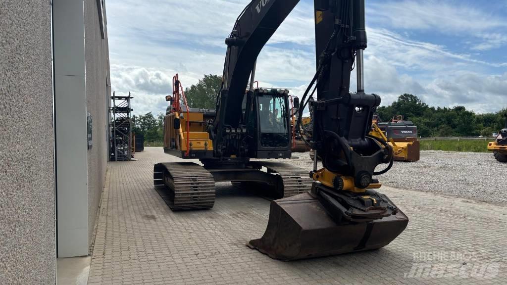 Volvo EC250EL Pelle sur chenilles