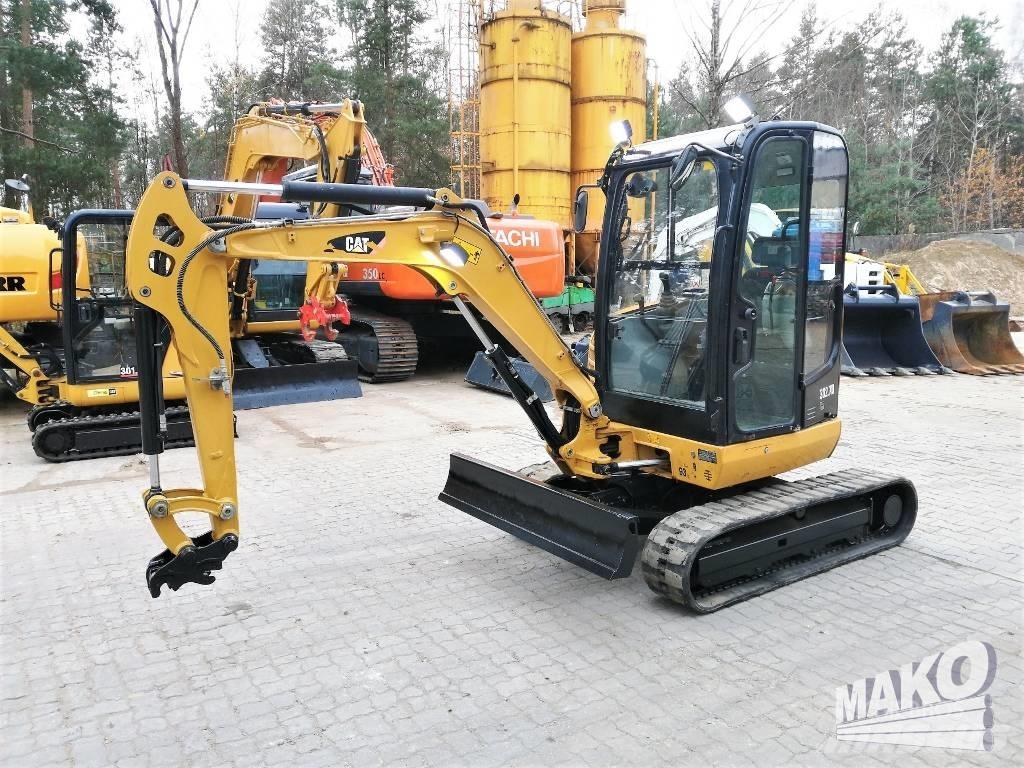 CAT 302.7 D CR Mini pelle < 7t
