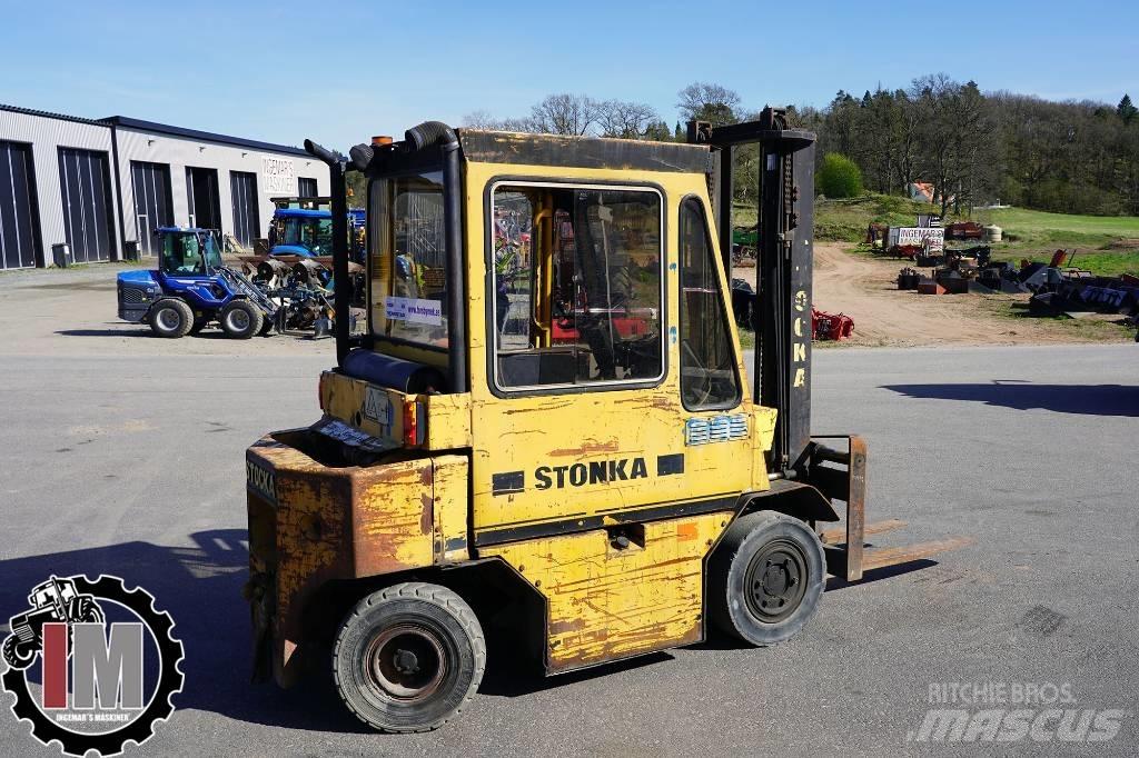 Stocka 2050 - Truck Chariots diesel
