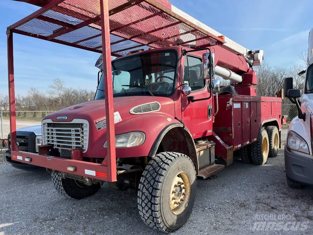 Freightliner M2-106 Camion nacelle