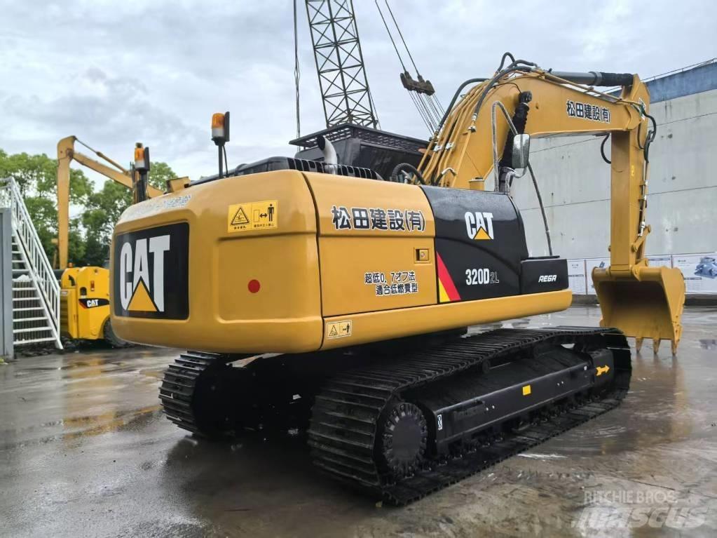 CAT 320D2 Mini pelle 7t-12t