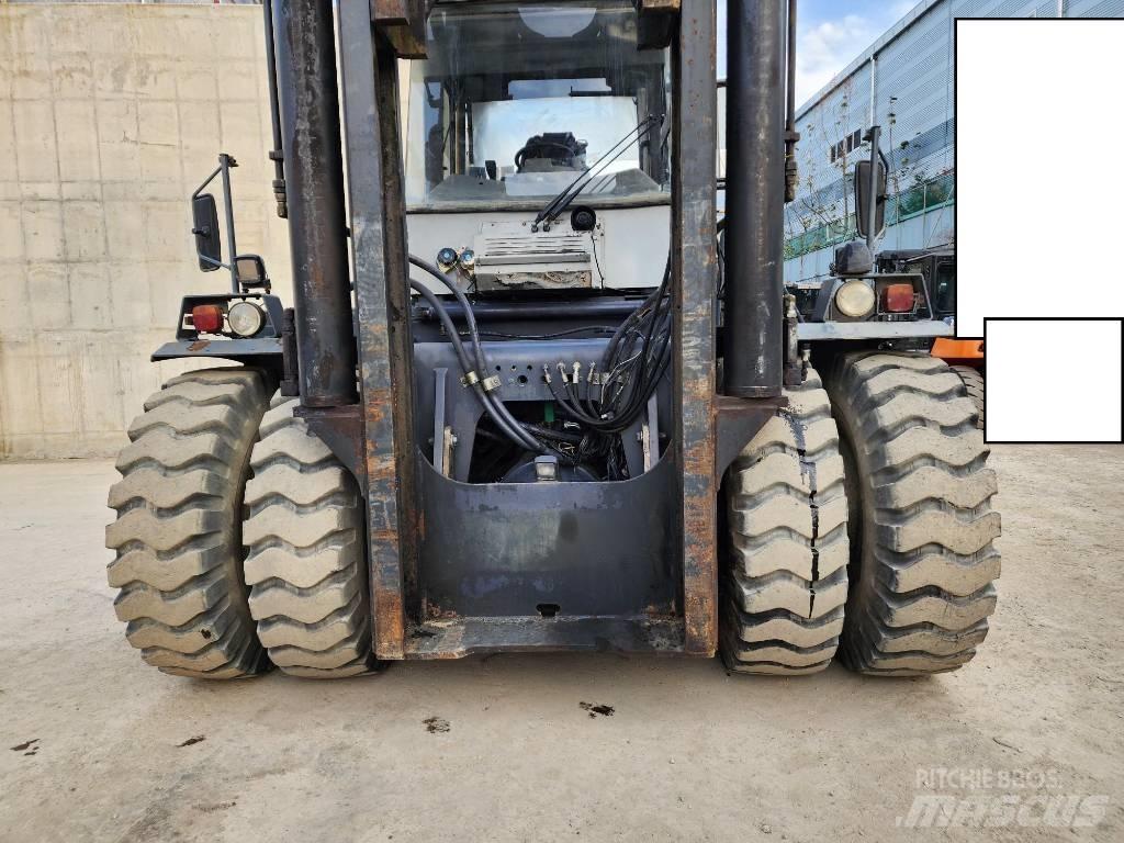 Kalmar DCE 330-12 Chariots diesel