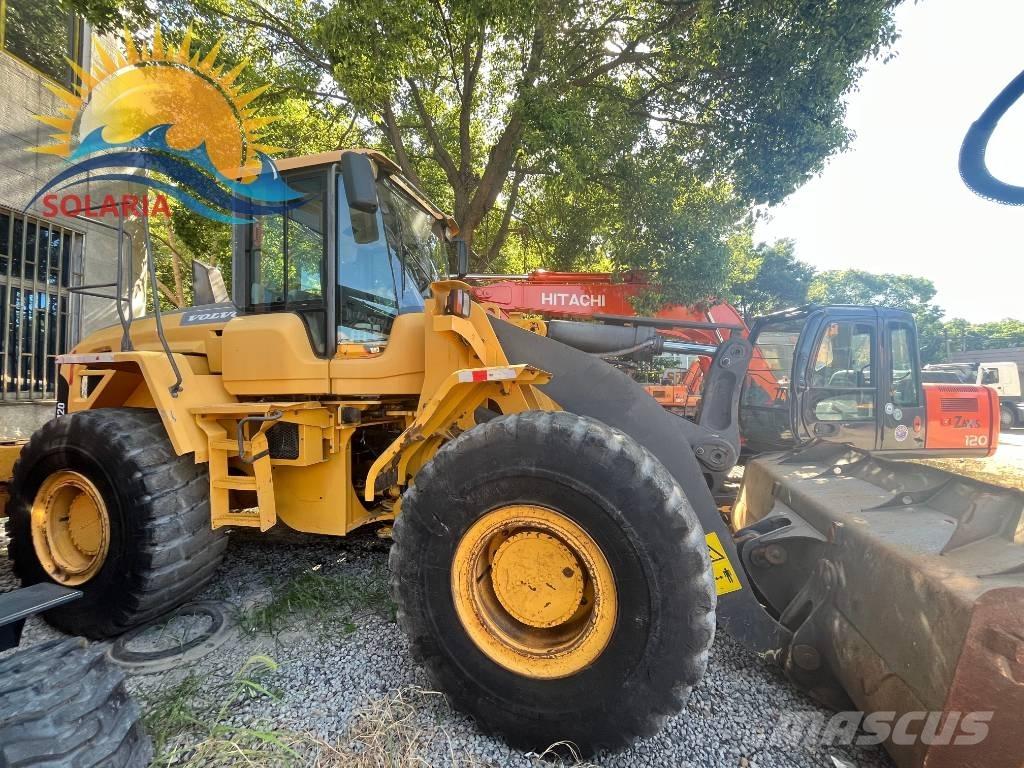 Volvo L 120 F Chargeuse sur pneus