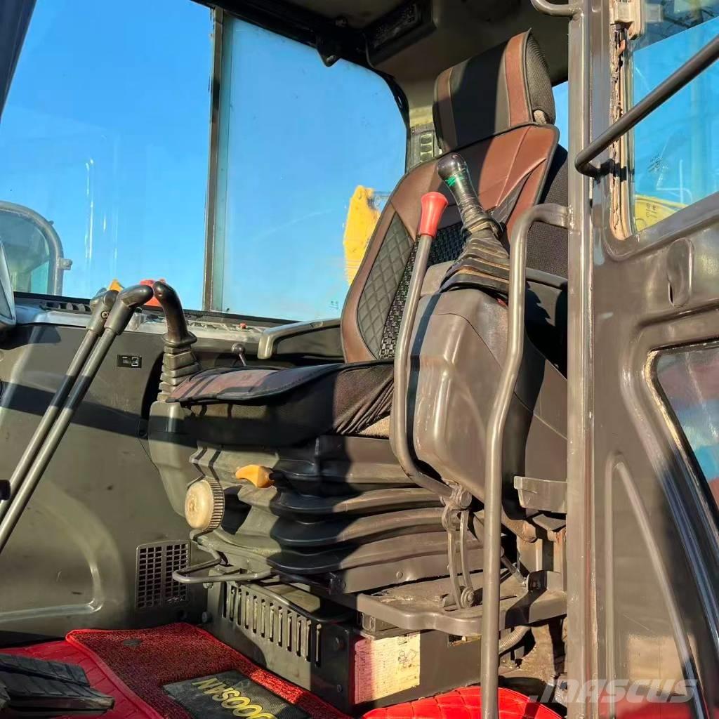 Doosan DX 60 Mini pelle < 7t