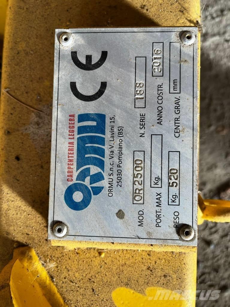  ORMU LAMA NEVE 2500 Chasse neige