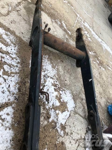 JCB RAMIONA 426 Châssis et suspension