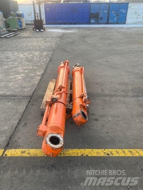 Fiat-Hitachi FH 450 Hydraulique