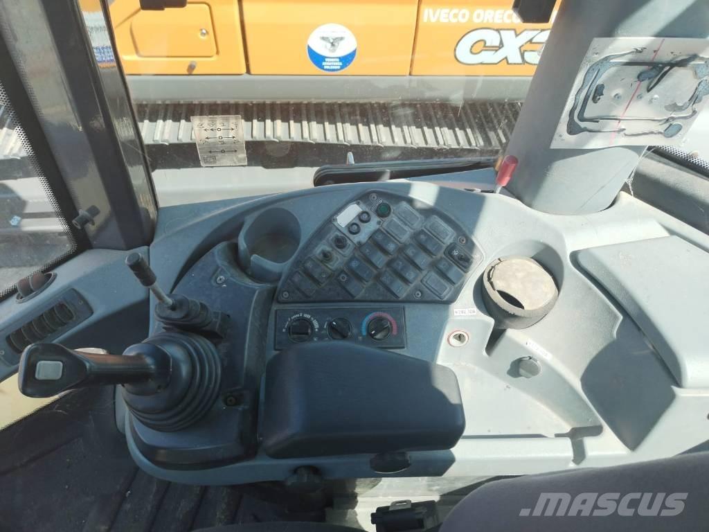 New Holland W 130 Chargeuse sur pneus
