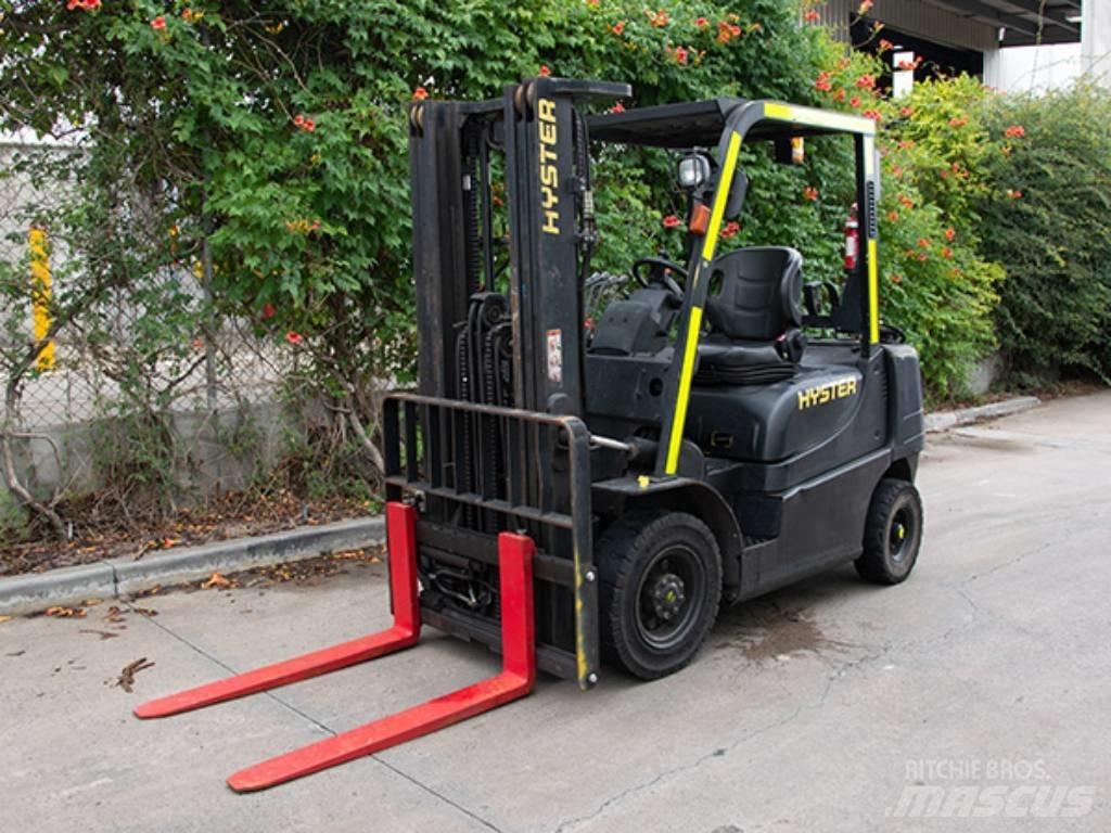 Hyster H2.5TX Chariots GPL