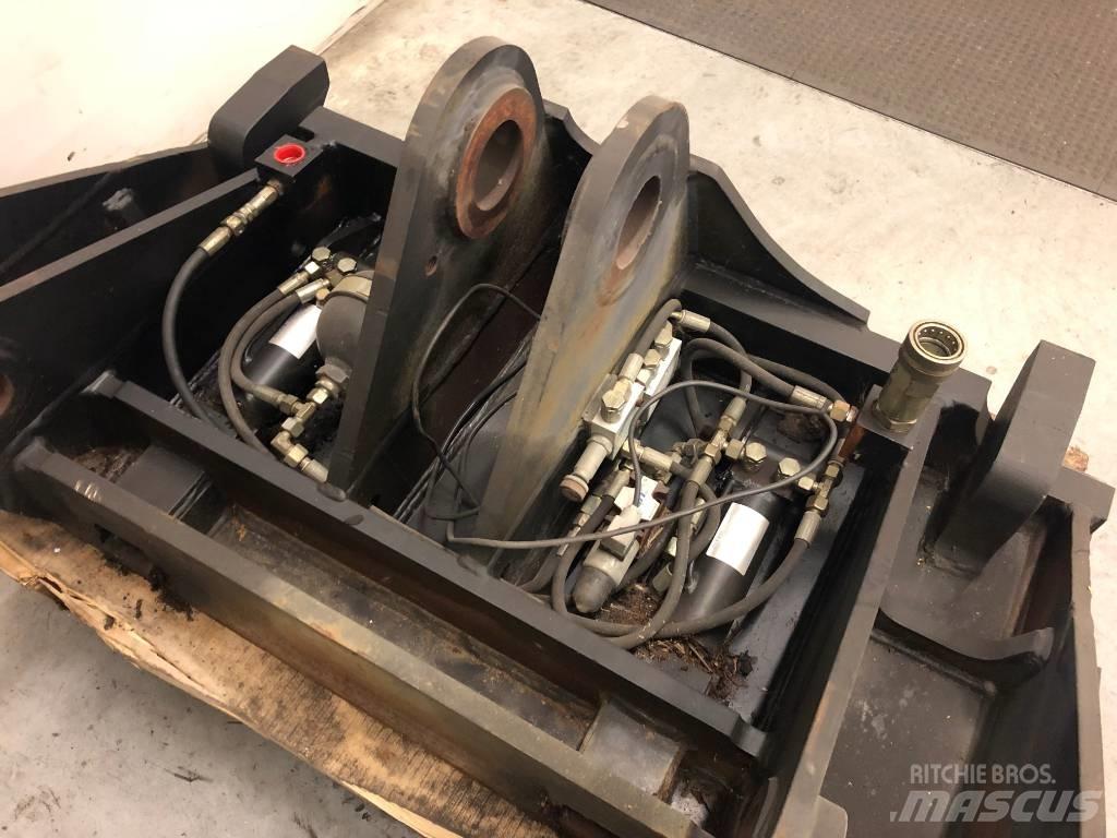 CAT 966 G Attache rapide pour godet