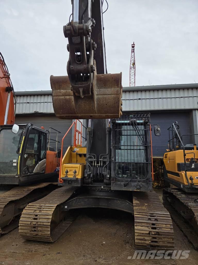 Volvo EC220EL Pelle sur chenilles