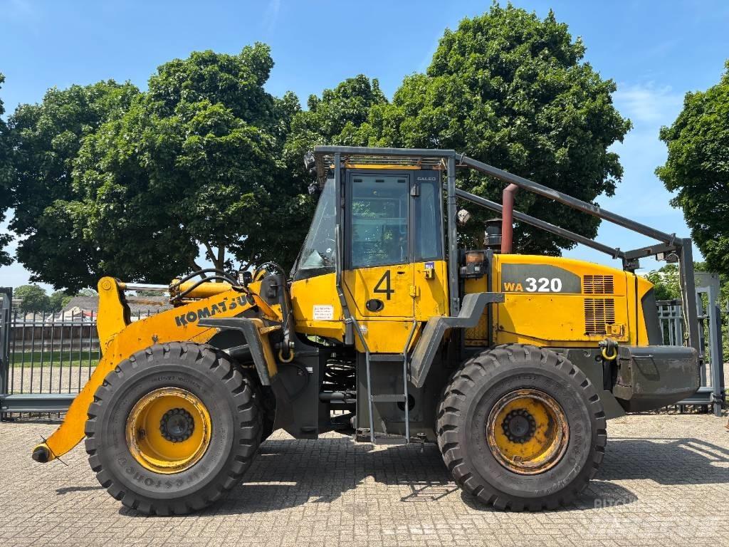 Komatsu WA 320-5 Chargeuse sur pneus