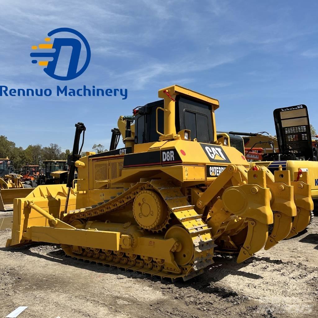 CAT D 8 R Bouteurs sur chenilles