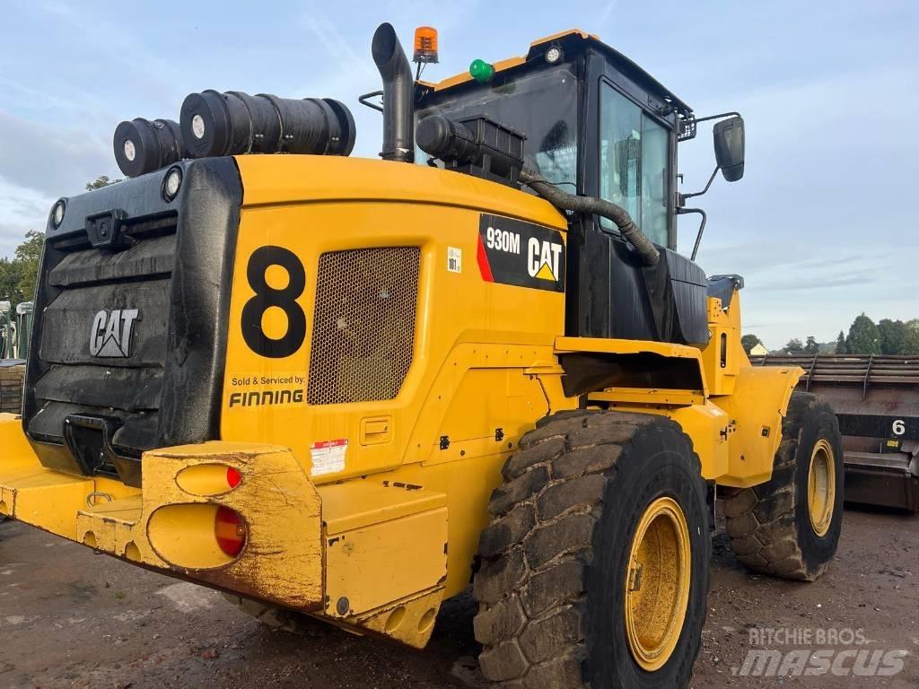 CAT 930 M Chargeuse sur pneus
