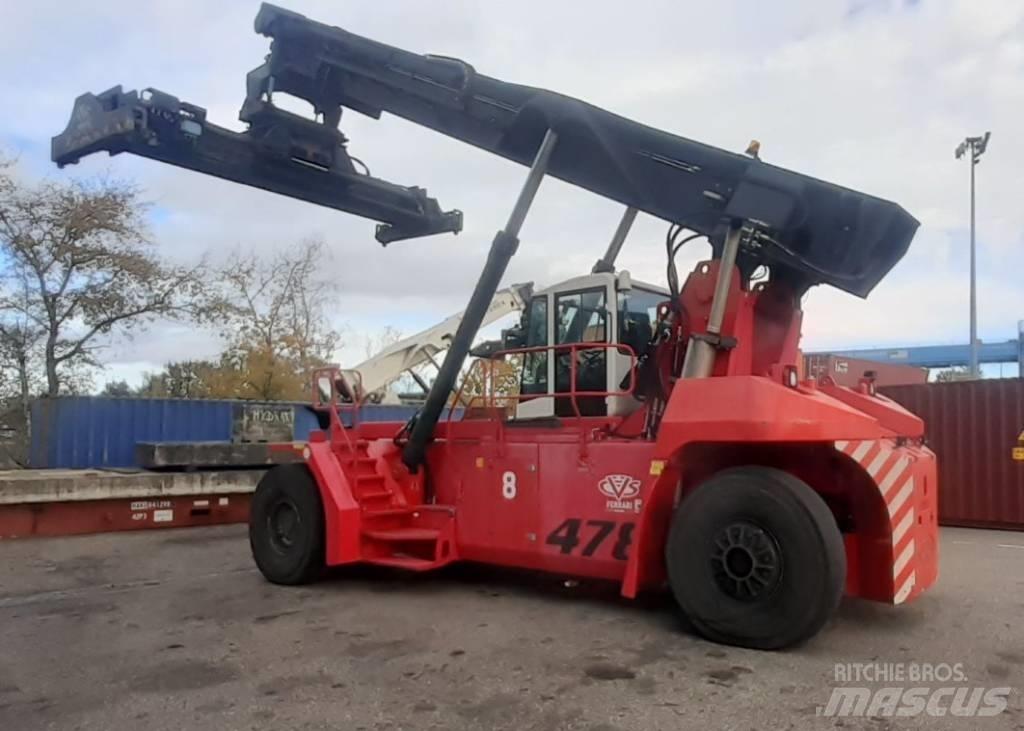 CVS Ferrari F478.6S Reachstackers