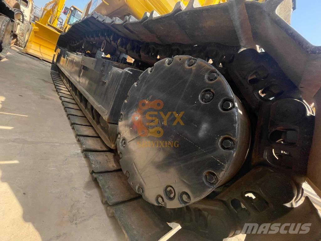 Komatsu PC 450 LC-8 Pelle sur chenilles
