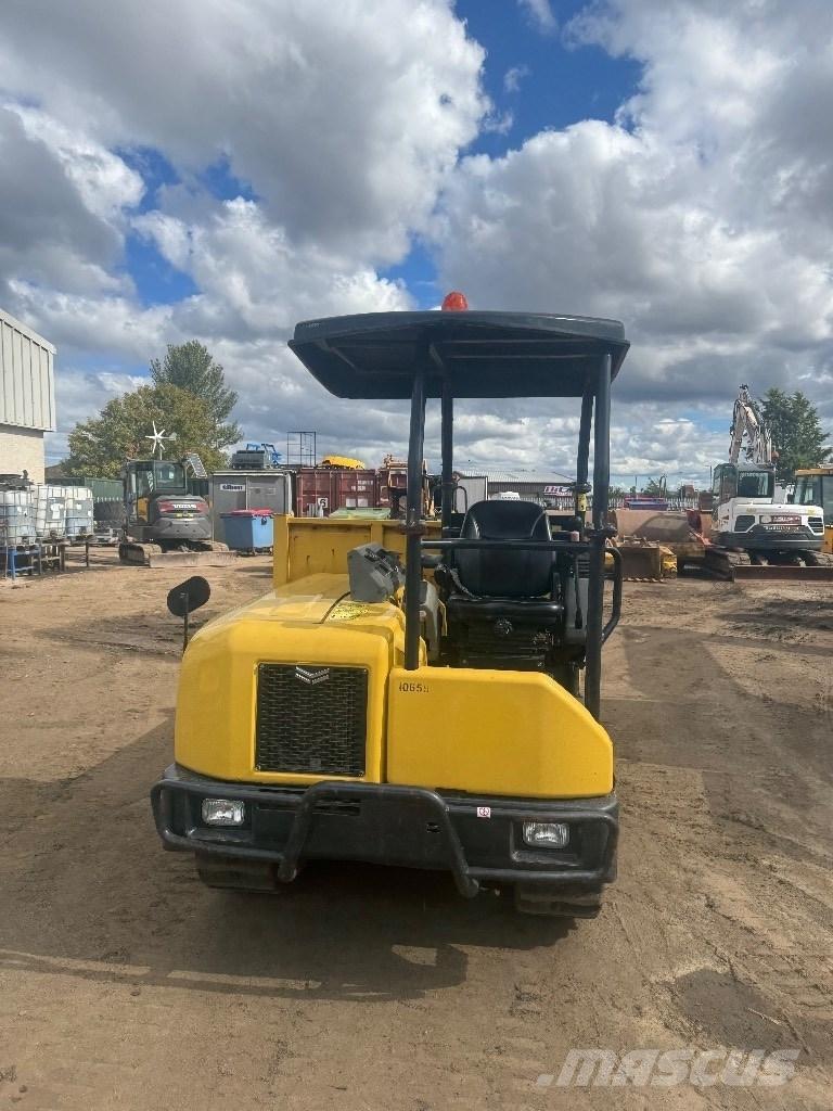 Yanmar C 30 R Tombereau sur chenilles