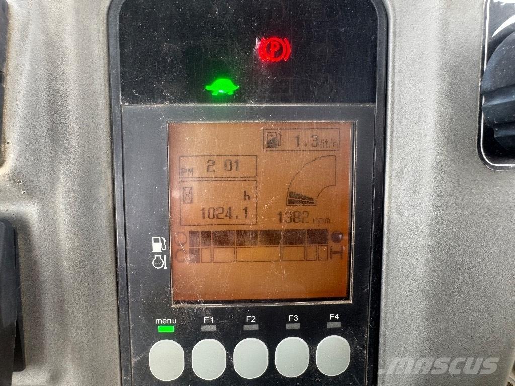 Yanmar C 30 R Tombereau sur chenilles